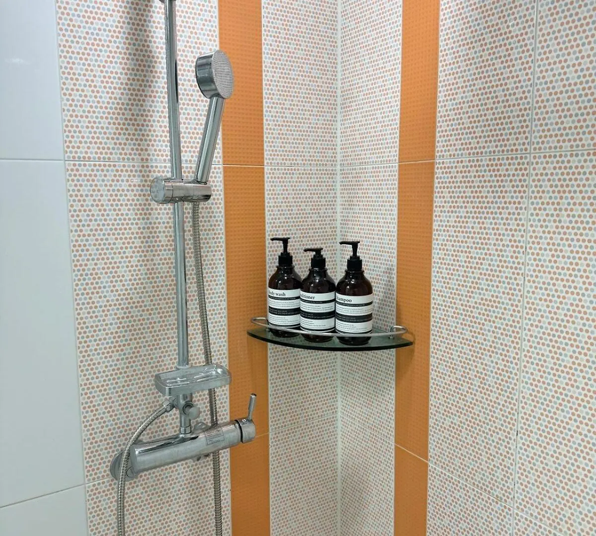 Appartement # Special Hotpl Central Location & Gwangalli Beach 3-Minute Walk & Mountain View Busan